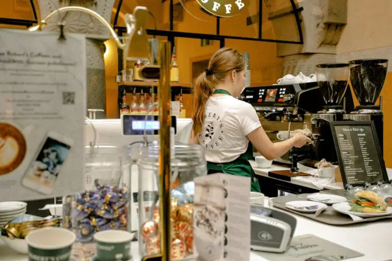 Using Customer Feedback to Improve Café Service and Staff Performance